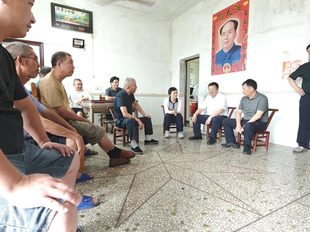 刘群赴洞庭湖区调研指导秸秆综合利用与禁限烧宣传工作