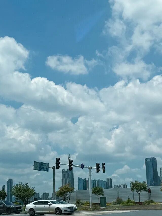 蓝天刷屏！今年以来，湖南空气质量明显改善向好