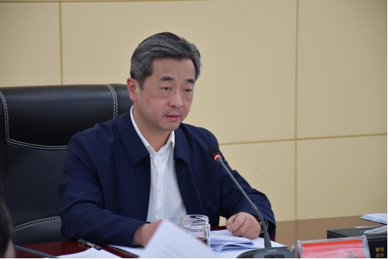 陈竞主持召开益阳市政府常务会议传达学习全国全省生态环境保护工作