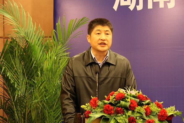 蒋益民厅长介绍排污权交易工作情况